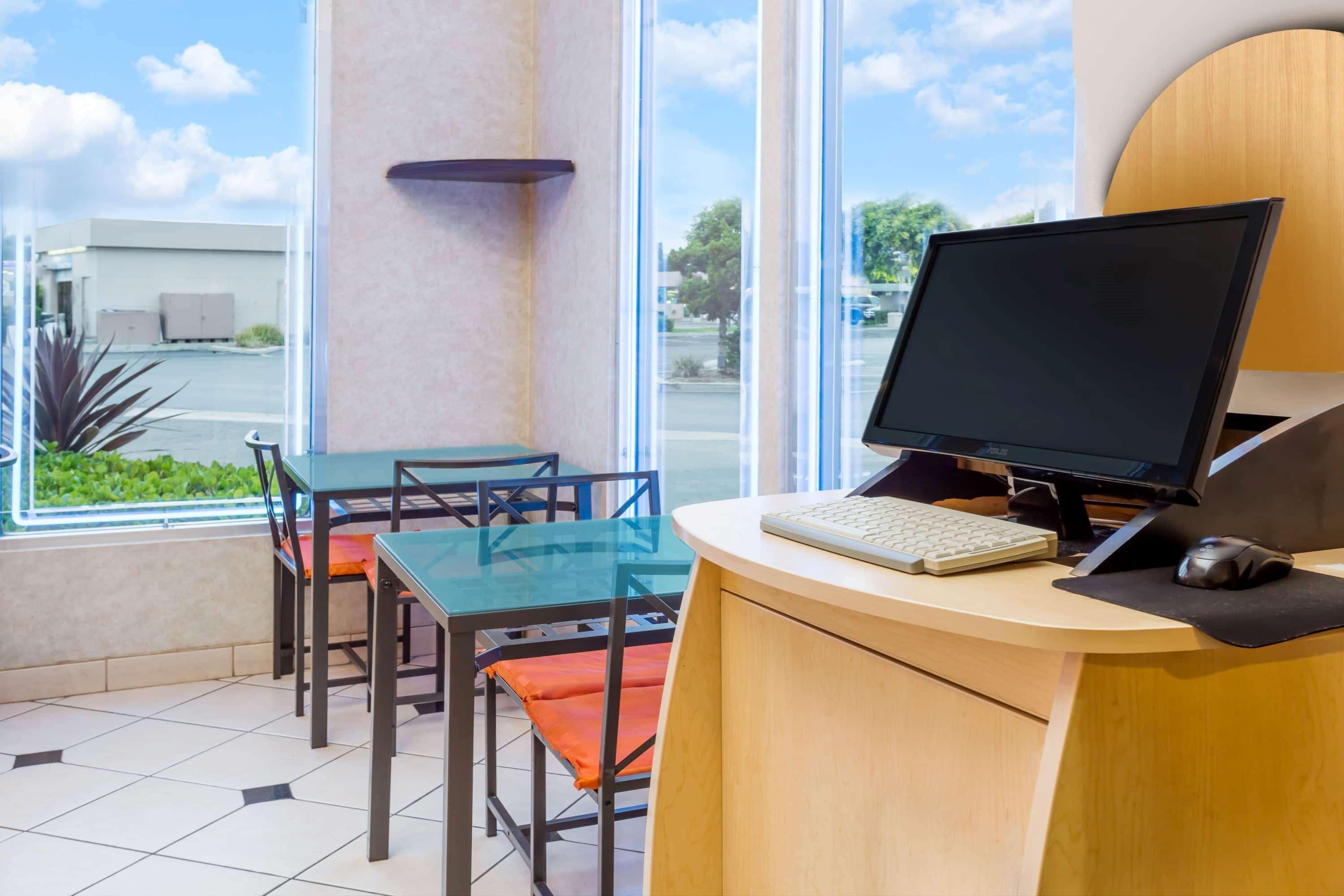 Casa Blanca Hotel & Suites Orange Sr-55 Freeway, Near Honda Center, Chapman University, Disneyland Buitenkant foto