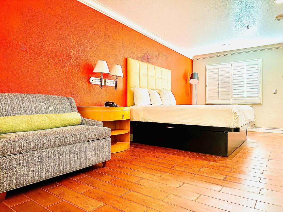 Casa Blanca Hotel & Suites Orange Sr-55 Freeway, Near Honda Center, Chapman University, Disneyland Buitenkant foto