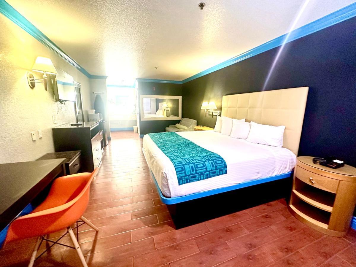 Casa Blanca Hotel & Suites Orange Sr-55 Freeway, Near Honda Center, Chapman University, Disneyland Buitenkant foto
