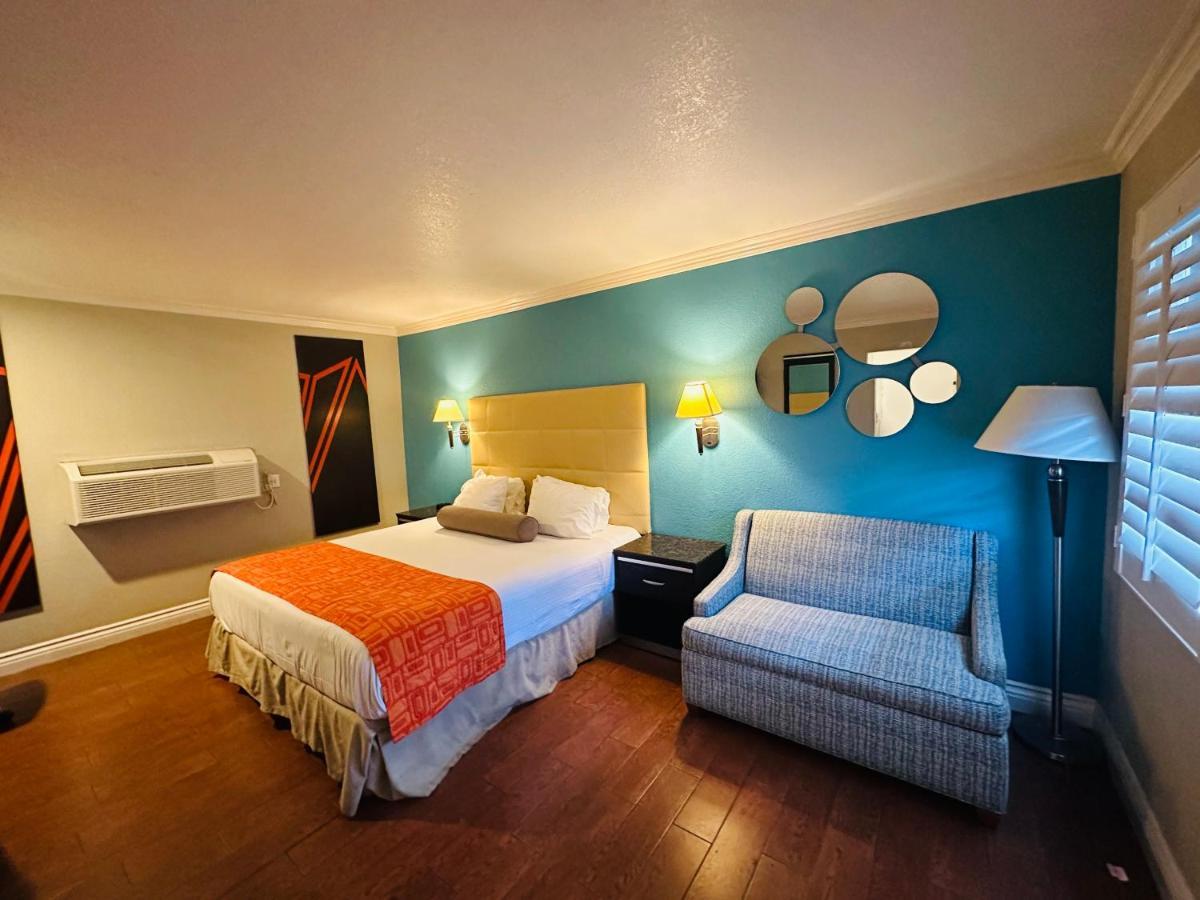 Casa Blanca Hotel & Suites Orange Sr-55 Freeway, Near Honda Center, Chapman University, Disneyland Buitenkant foto