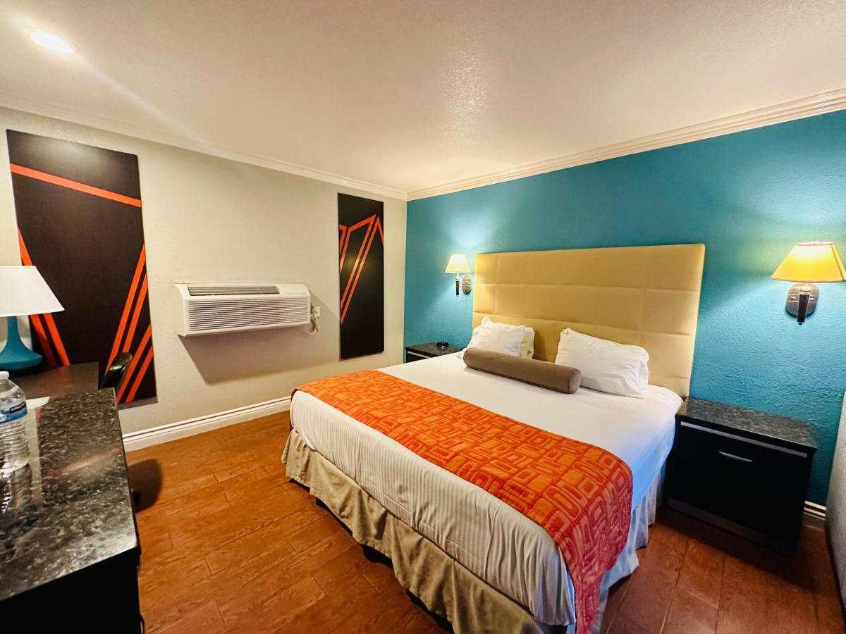 Casa Blanca Hotel & Suites Orange Sr-55 Freeway, Near Honda Center, Chapman University, Disneyland Buitenkant foto